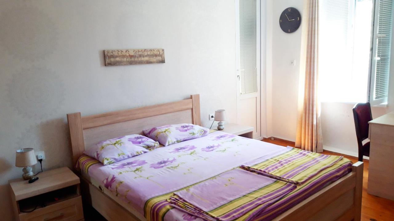 Pospolita Guest House Kutaisi Eksteriør bilde