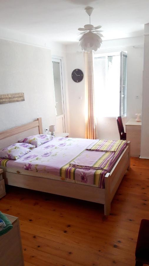Pospolita Guest House Kutaisi Eksteriør bilde