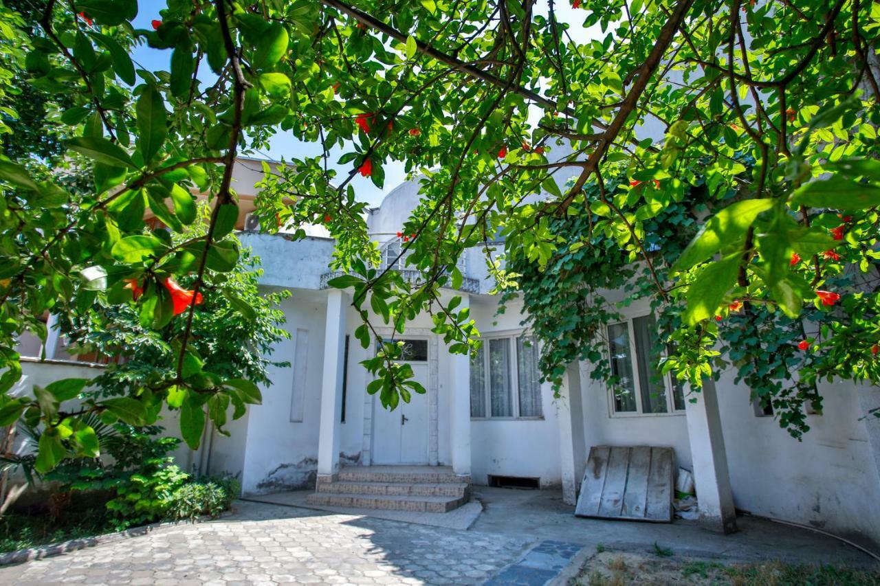 Pospolita Guest House Kutaisi Eksteriør bilde